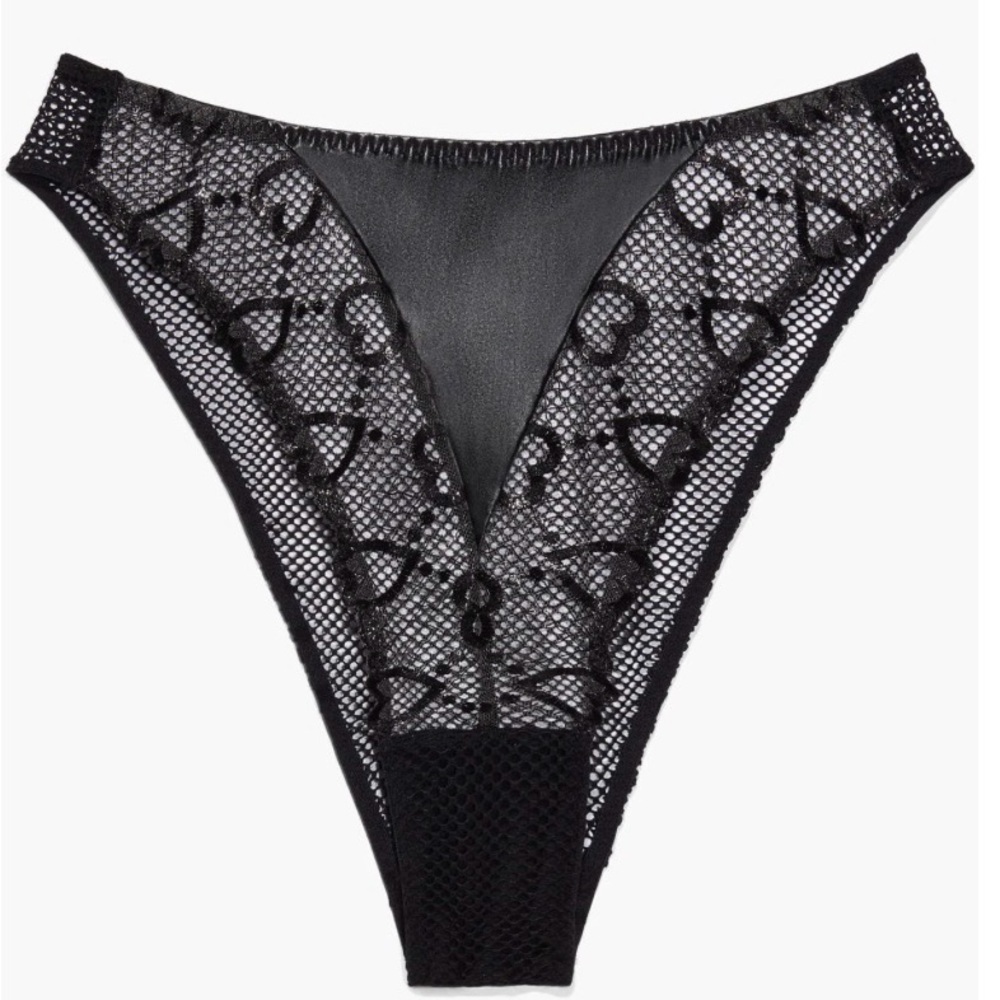 New NWT Savage X Fenty Med GLOSSY FLOSSY BRAZILIAN Black Panties Rihanna Heart - Picture 2 of 8